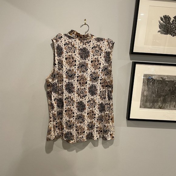 Ann Taylor Loft Ruffle Tie Neck Mixed Media Shell Sleeveless Keyhole Blouse, XL - Picture 2 of 9